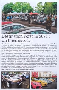 Un dépliant d'événement automobile présentant des rangées de véhicules Porsche garés et des participants en train de flâner. La presse souligne le succès de « Destination Porsche 2024 », avec plus de 200 voitures fièrement exposées dans un complexe sportif.